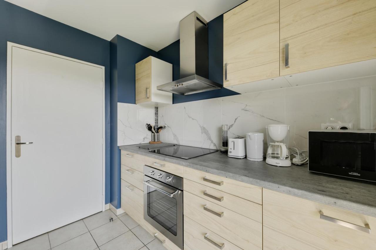Chic Apart With Great View Of Paris Apartment Сен Дени Екстериор снимка